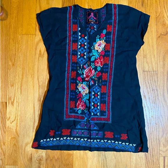Johnny Was Dresses & Skirts - Johnny Was Linen Dress with floral embroidery